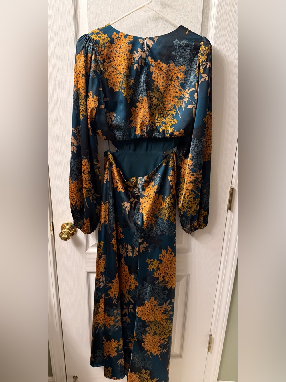 Astr The Label Quinn Floral Cutout Maxi - Picture 7 of 11